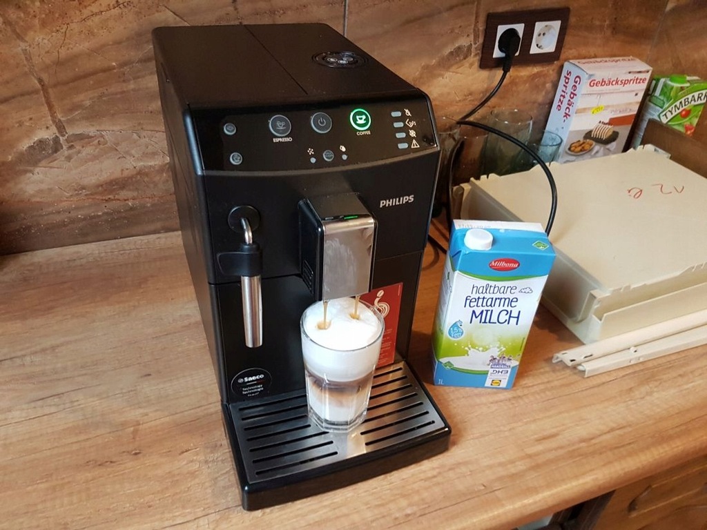 Saeco/Philips HD8821 3 letni po serwisie zadbany 8960893668