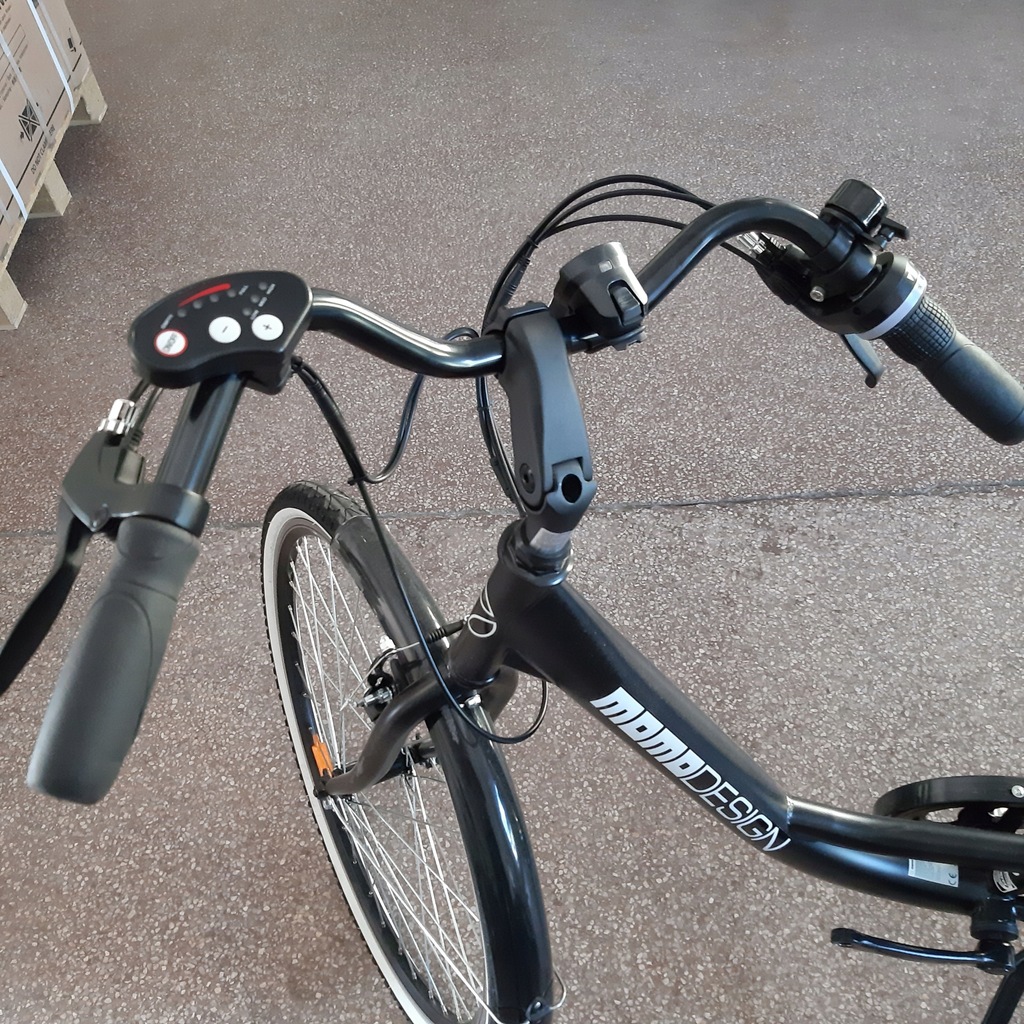 Rower elektryczny Momo Design Venezia 26 czarny 11133250206