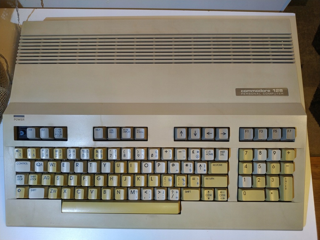 Stary Komputer Commodore C 128 Disk Drive(1571) 11664296595