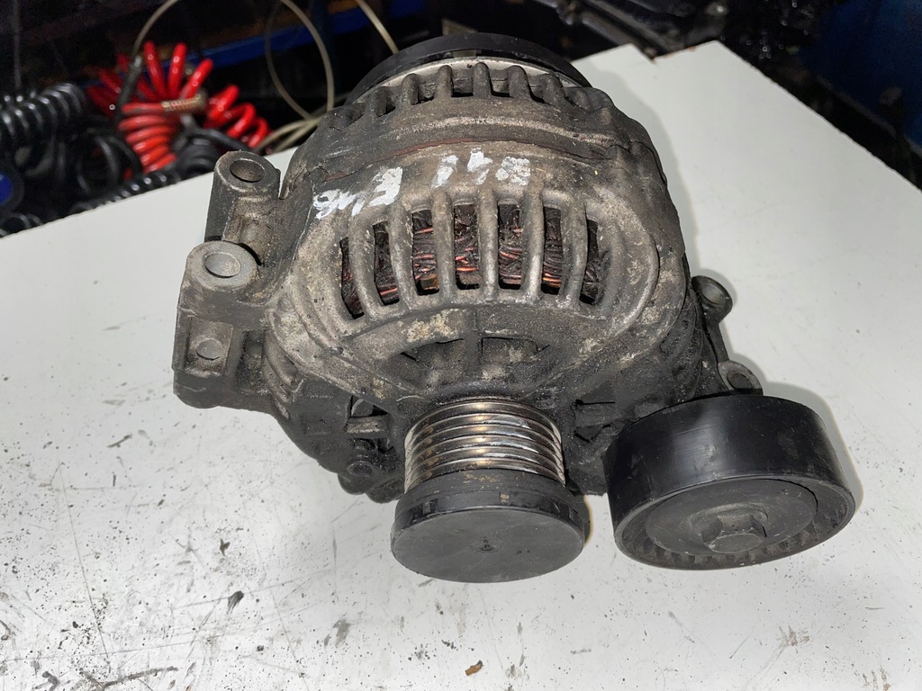 BMW E46 316I 318I N42 110 alternator 7532964 BOSCH 12815283091