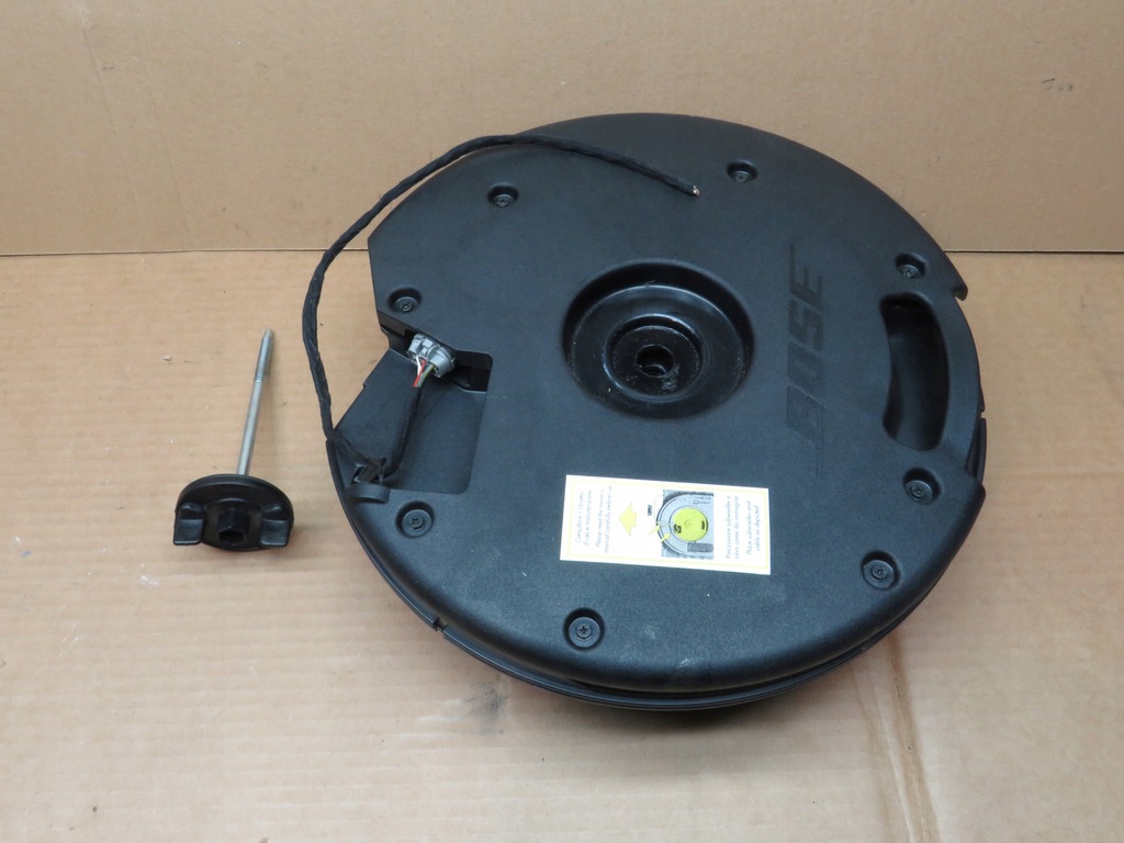 ALFA ROMEO GIULIETTA SUBWOOFER BOSE 51836380 8742929726 oficjalne