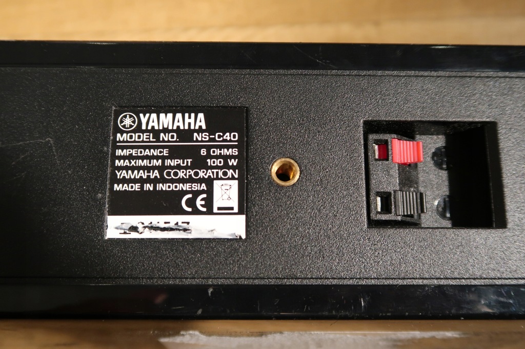 Głośniki YAMAHA 2x NS-B40 + NS-C40 - 9077909429 - oficjalne archiwum