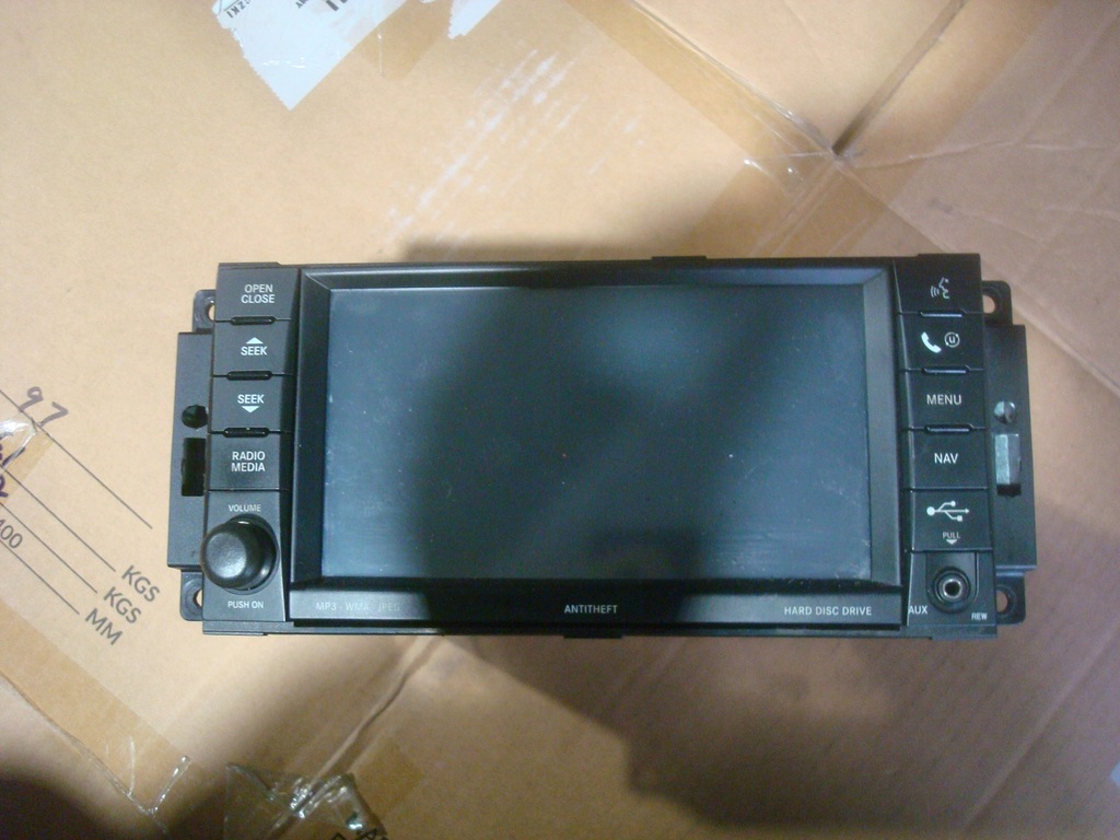 RADIO NAWIGACJA CHRYSLER 300C LIFT - 11509669047 - oficjalne archiwum