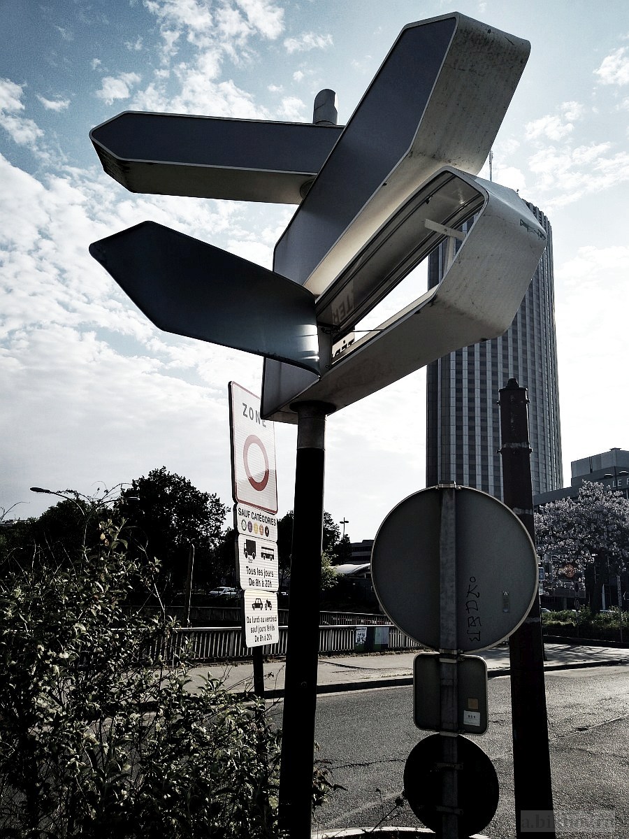 Alexander Bikbov: Paris-COVID, a study of signs of presence