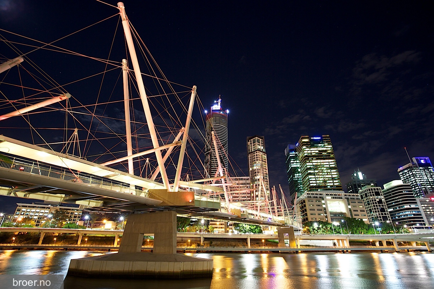 Kurilpa Bridge