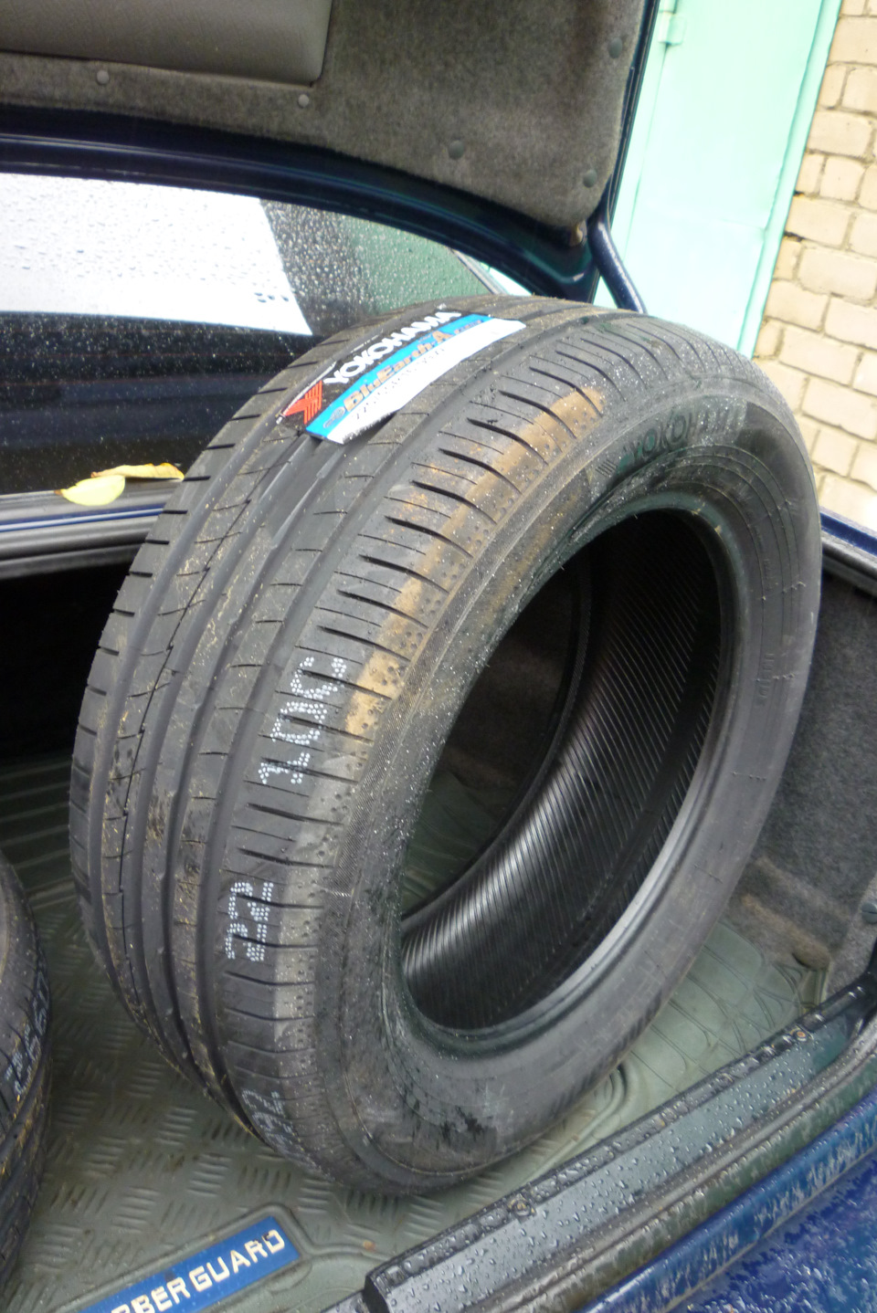 Yokohama Blue Earth AE50 — BMW 5 series (E34), 3 л, 1989 года шины