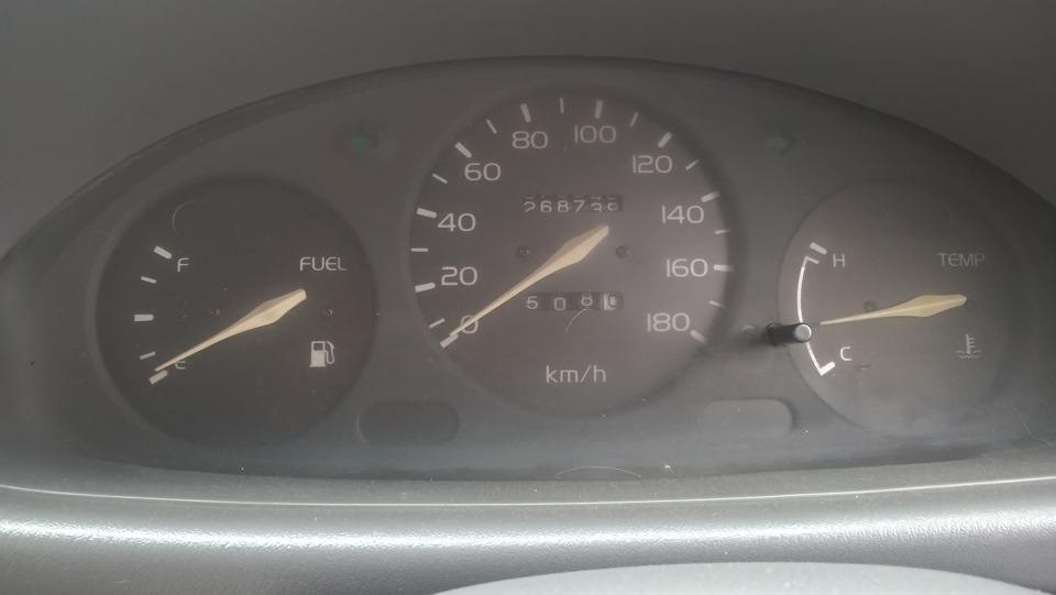 очередная замена масла и где тормоза мтв? — Nissan March (K11), 1 л