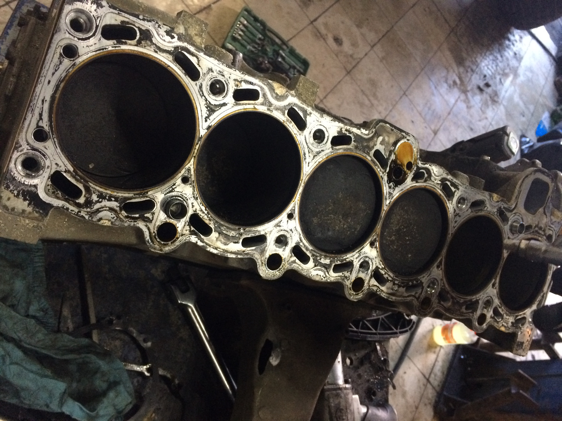 🤧Stop Engine oil Press #4 — BMW 5 series (E39), 3 л, 2003 года