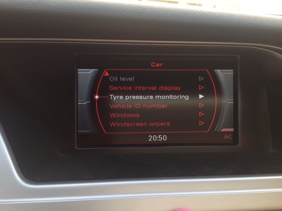 TPMS или проверка давления в шинах (код опции 7К6) — Audi A4 (B8), 2 л