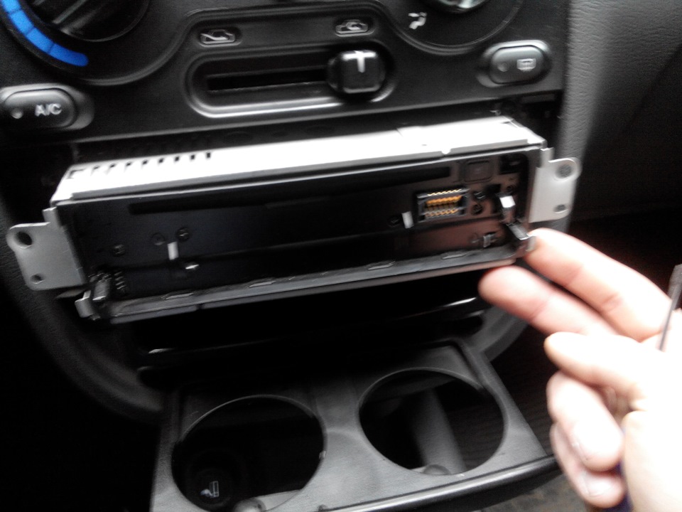 Пришла сегодня магнитола Pioneer MVH150UB — DRIVE2