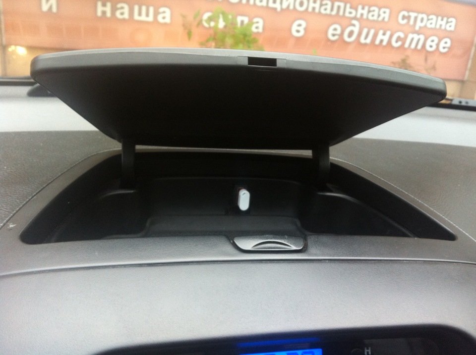USB/AUX — Hyundai Elantra (4G), 1,6 л, 2007 года аксессуары DRIVE2