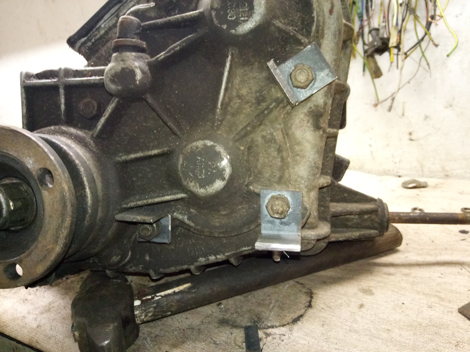 Профилактика блока АКБ — Audi A6 (C6), 3 л, 2005 года своими руками