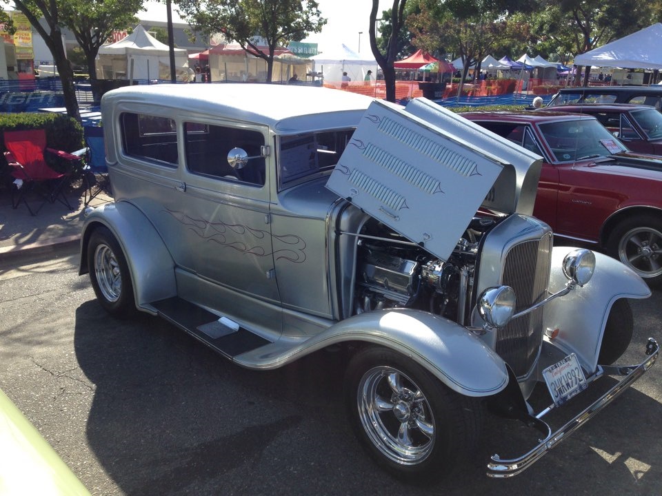 Oakdale CA car show — Buick Enclave, 3,6 л, 2012 года просто так DRIVE2