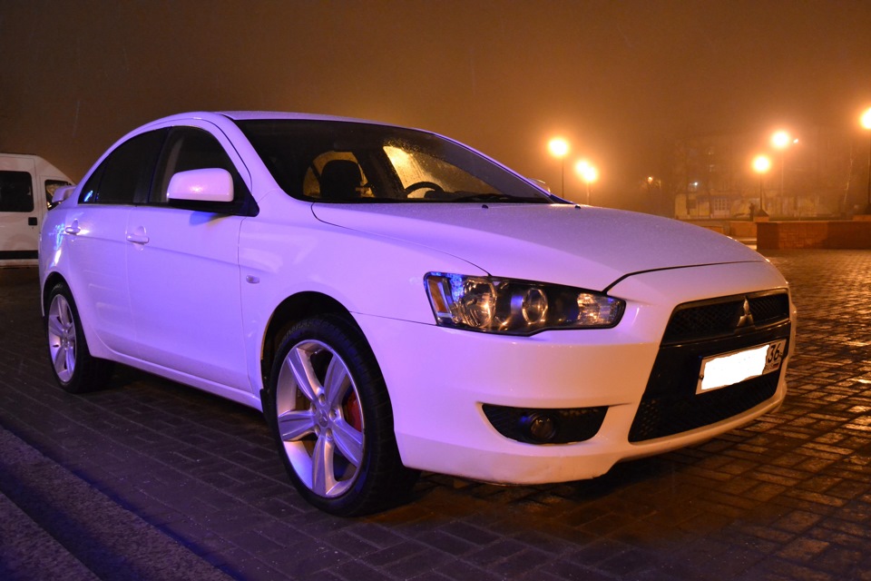 Осенняя фотосессия — Mitsubishi Lancer X, 2 л, 2008 года фотография DRIVE2