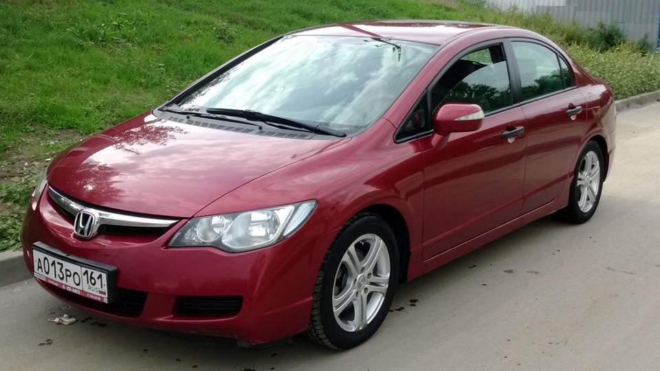 Honda Civic 4D (8G) бензиновый 2012 на DRIVE2