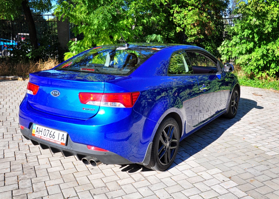 Колодки задние сменил и помылся) — KIA Cerato Koup (1G), 2 л, 2012 года