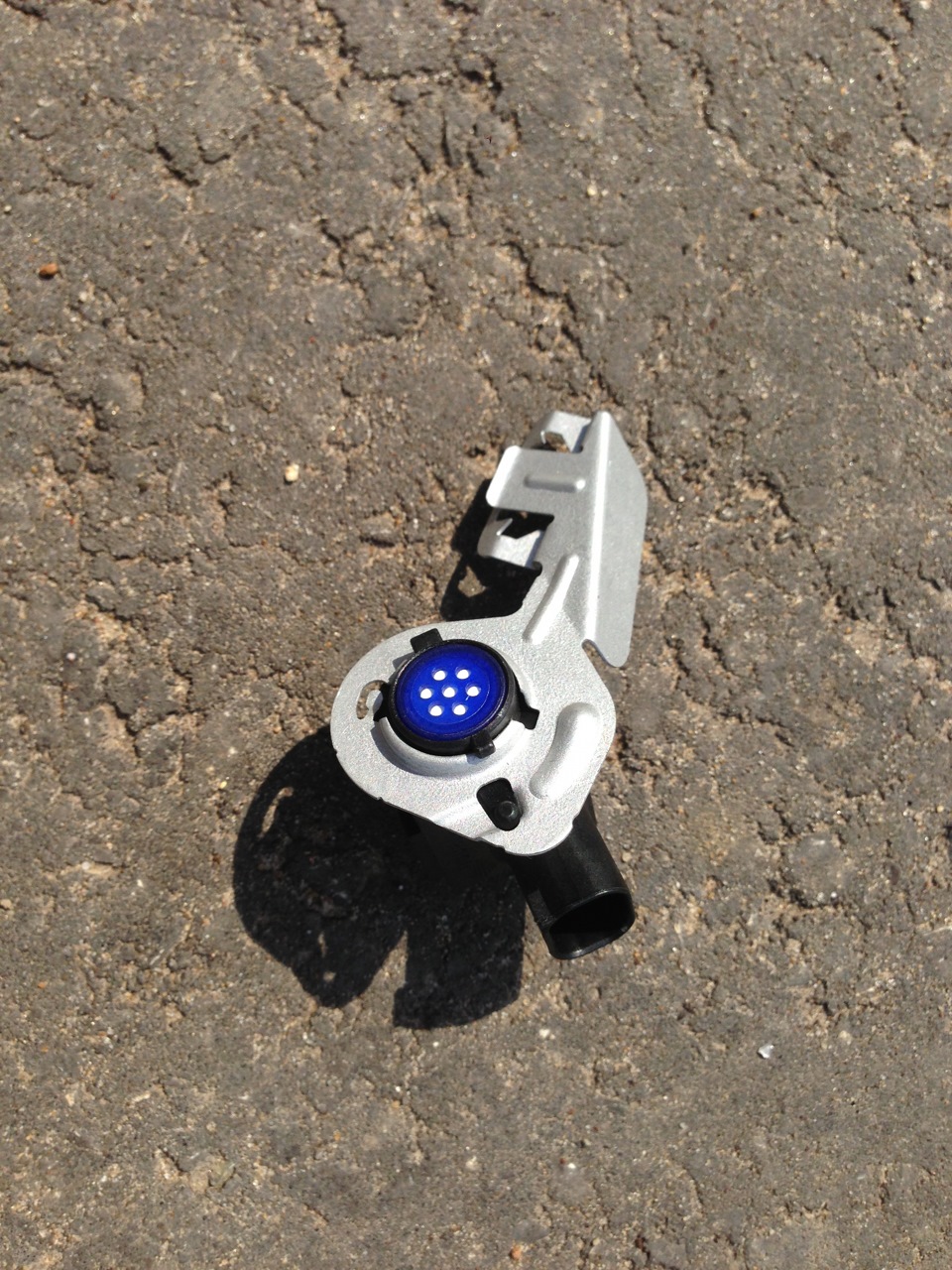 01592 — Air Quality Sensor (G238) 014 — Defective — бортжурнал