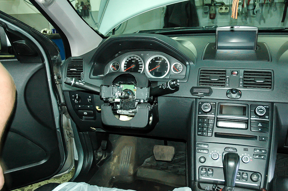 ANTISKID service required или замена датчика положения рулевого колеса