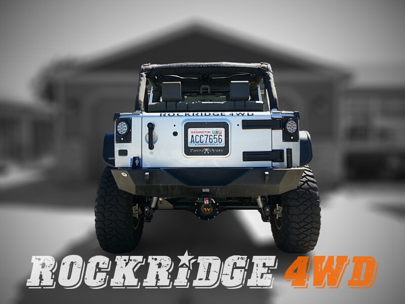 Задние фонари от ROCKRIDGE 4WD — Jeep Wrangler (JK), 3,6 л., 2013 года