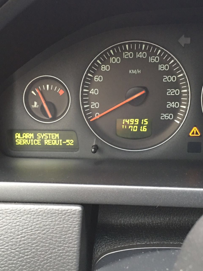 Alarm System Servic Requi 52 — Volvo XC90 (1G), 3,2 л, 2007 года