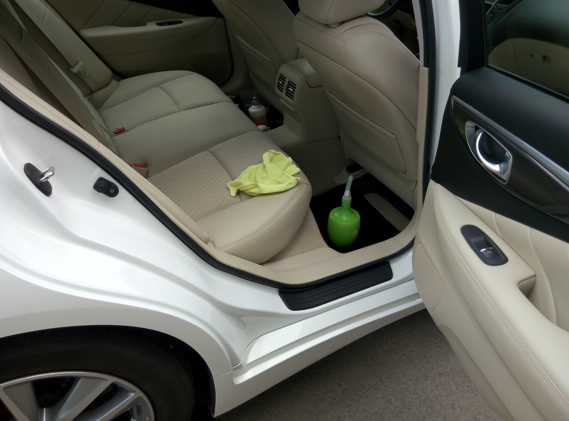 Meguiar’s ULTIMATE WAX — Infiniti q50, 2 л, 2014 года мойка DRIVE2