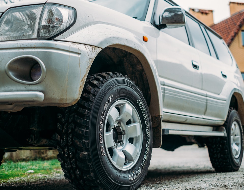 Переобулся Dunlop Grandtrek MT2 — Toyota Land Cruiser Prado 90series