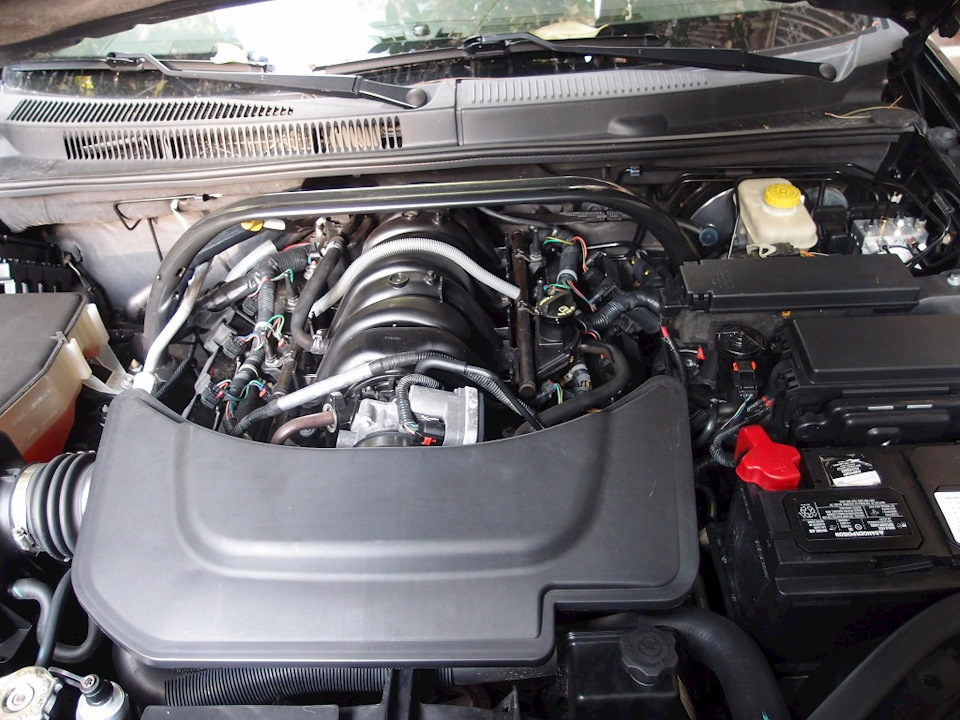 Моем 5.7 — Jeep Grand Cherokee (WK), 5,7 л, 2006 года мойка DRIVE2