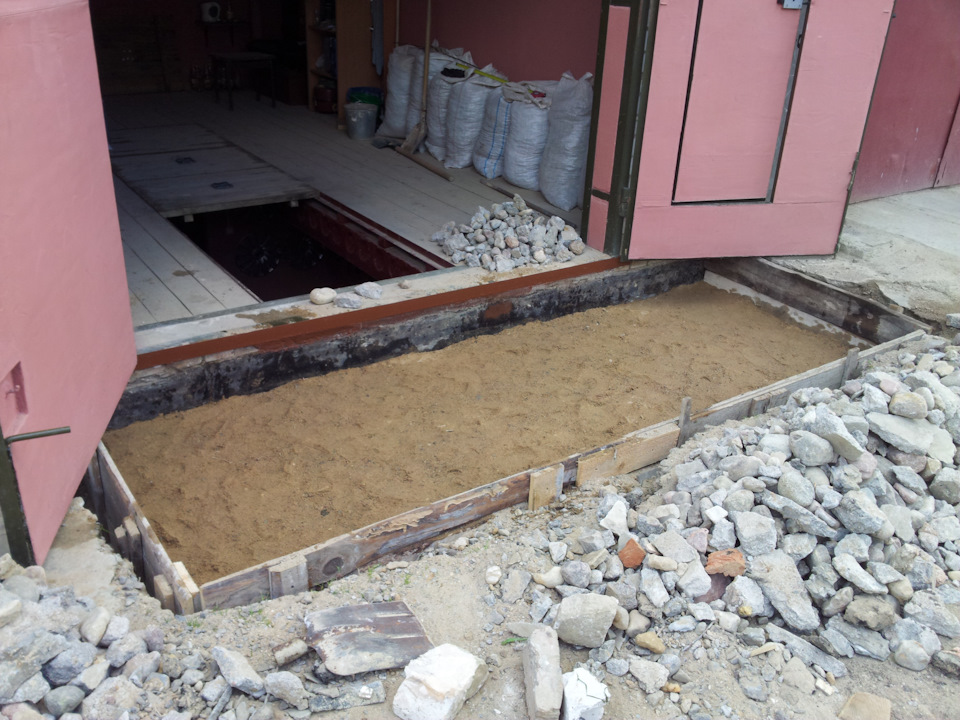 Отмостка перед гаражом — Сообщество «Гараж Мечты» на DRIVE2