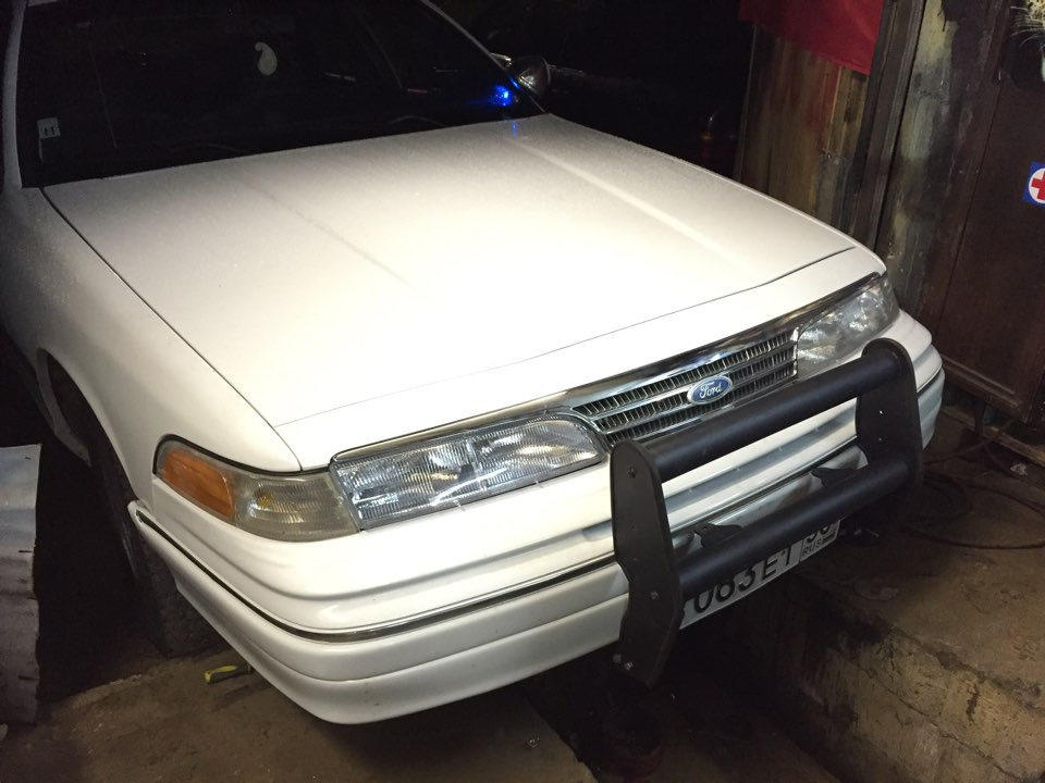 push bumper, кингурятник по русски — Ford Crown Victoria, 4,6 л, 1995