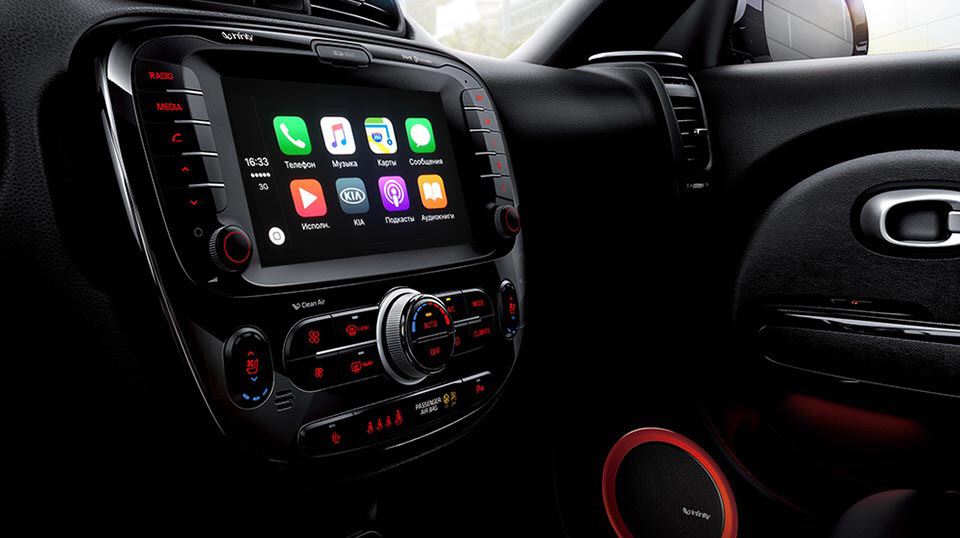 Android Auto и Apple CarPlay — KIA Sportage (4G), 2 л, 2016 года