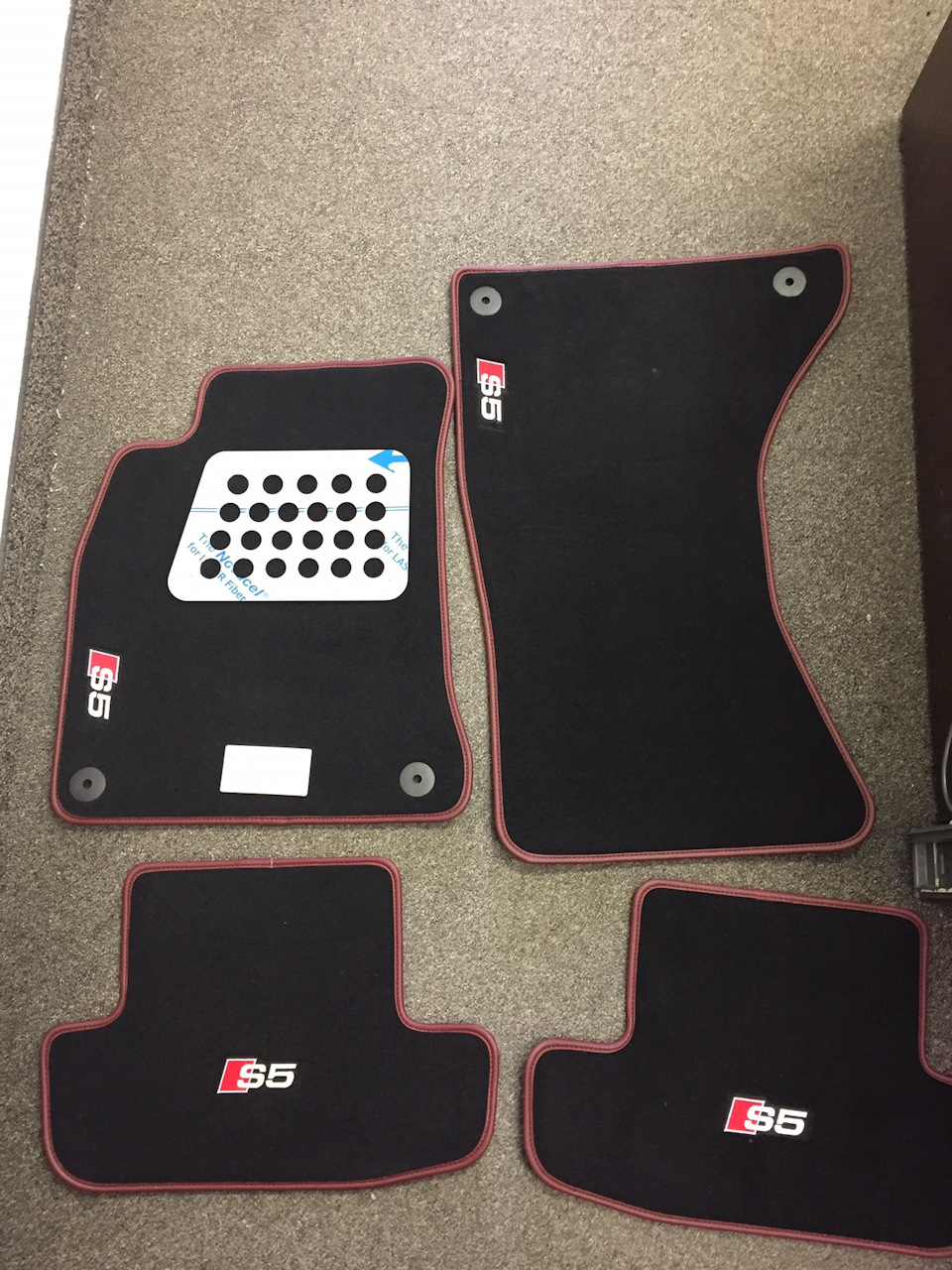 For Sale Brand New Audi A5 (S5 / RS5) COUPE (LHD)20072016 Floor Mats