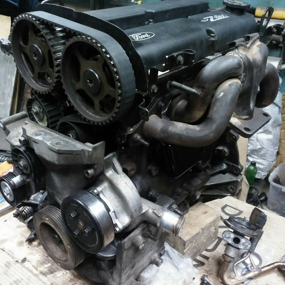 Американский Ford Focus 2000-2004. Капитальный ремонт Zetec-E 2.0i