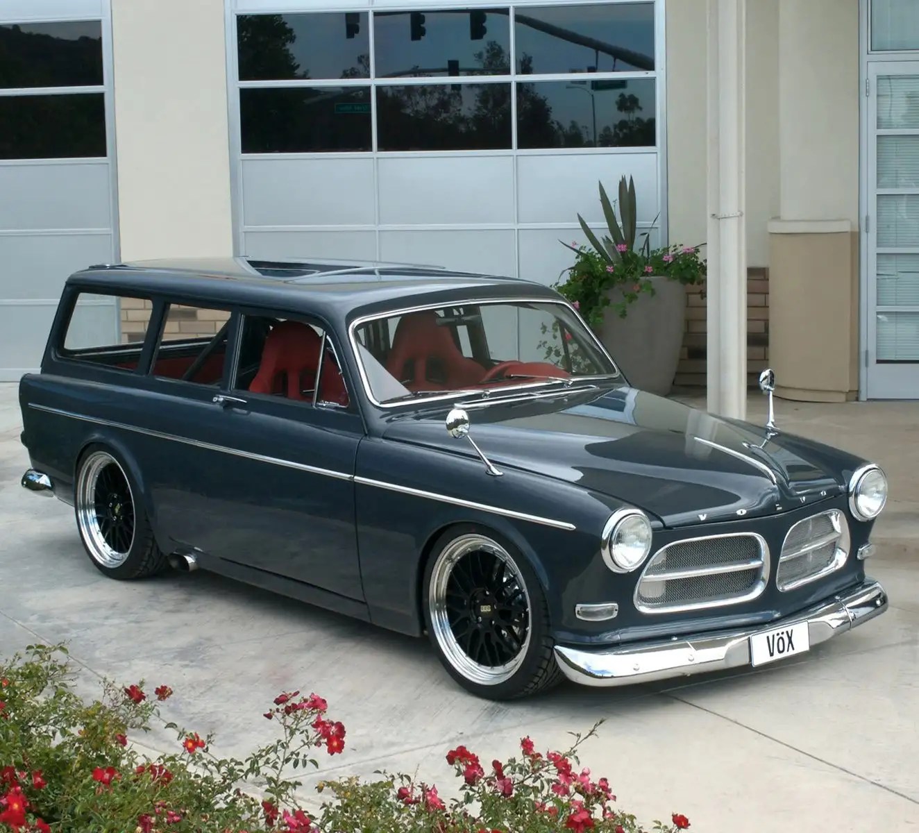 Volvo Amazon Custom Low Rider Only cars and cars
