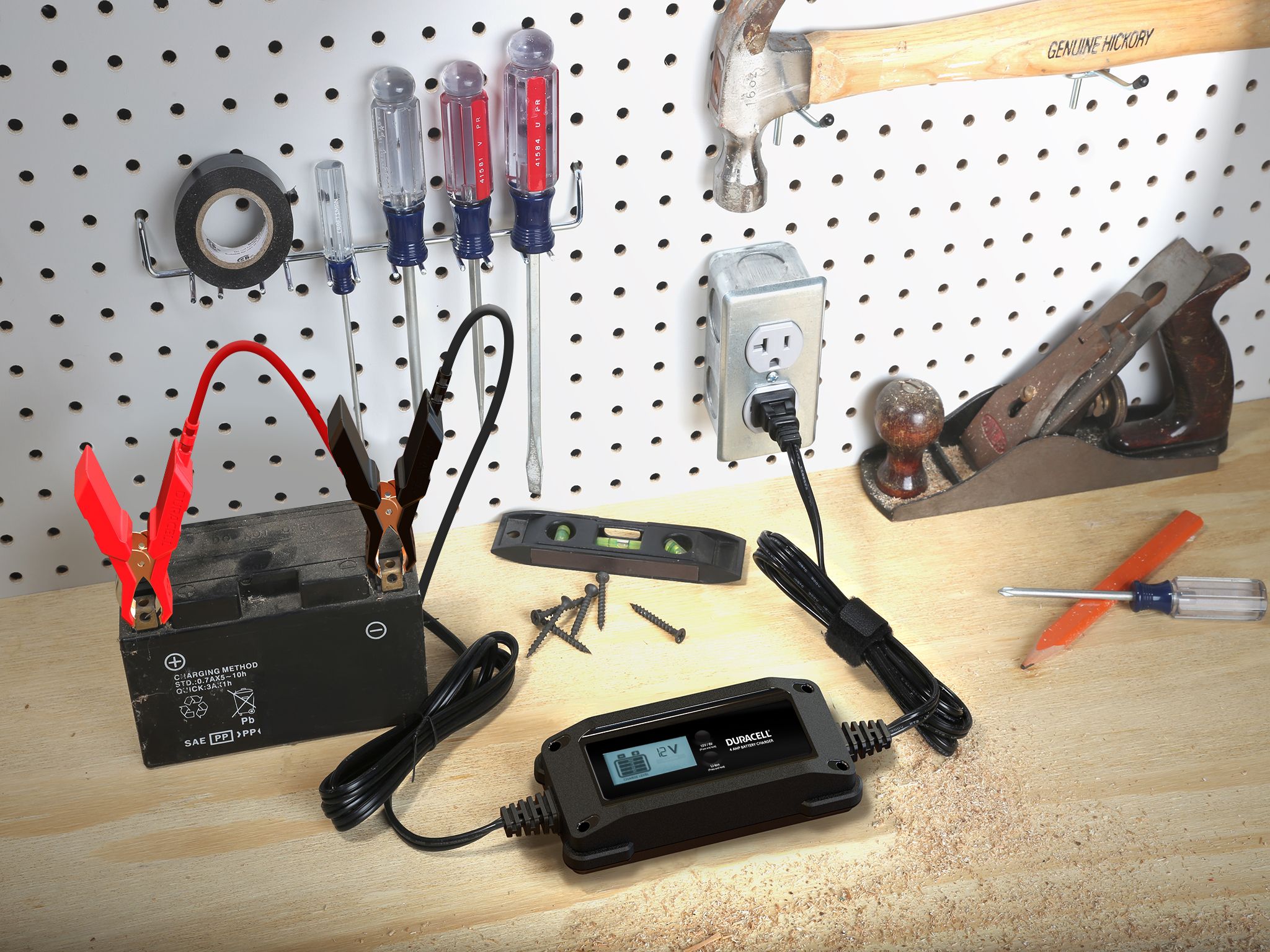 Duracell 4 Amp Battery Charger and Maintainer 6V or 12V eBay
