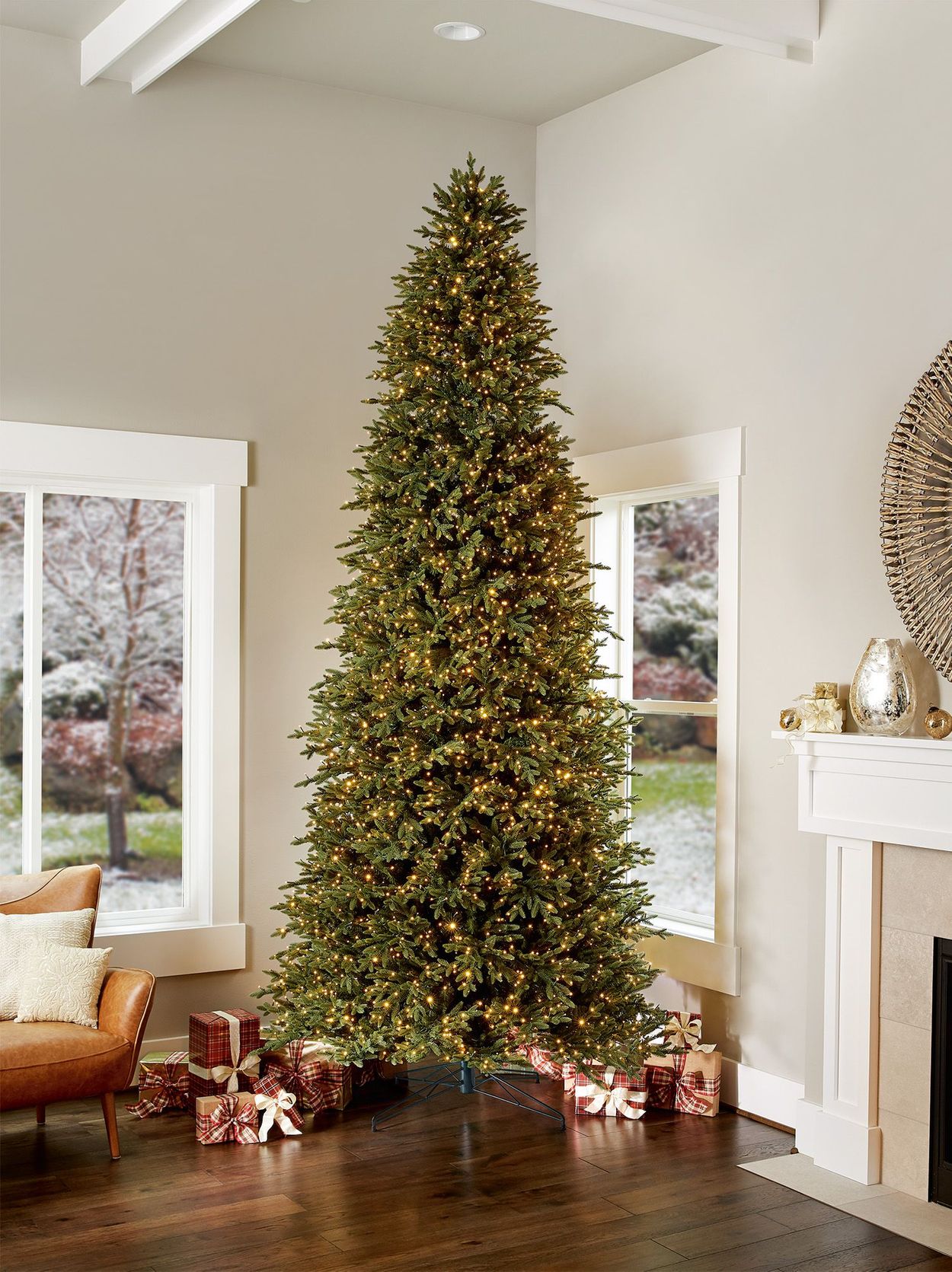 12 Slim Christmas Tree Best Decorations