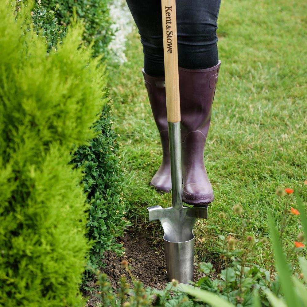 Kent & Stowe Stainless Steel Long Handled Bulb Planter Digging Tools