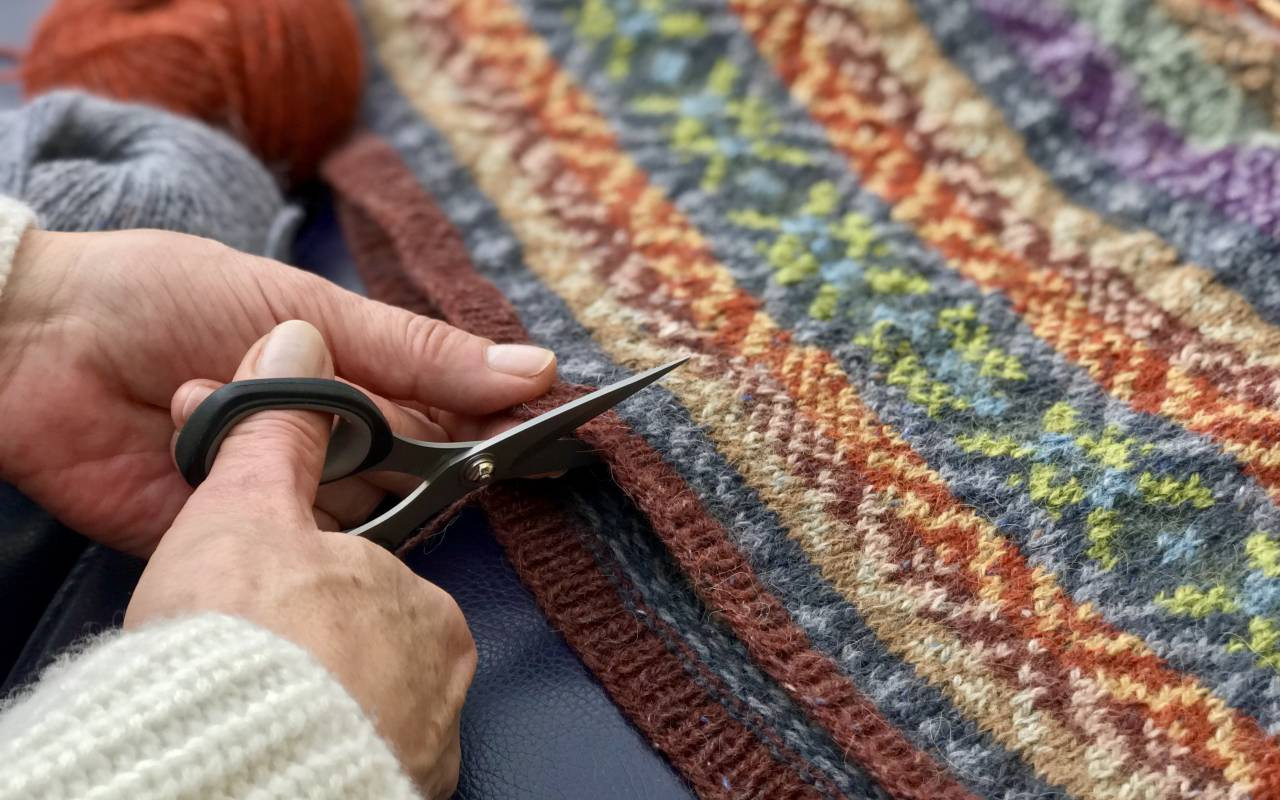 46 FAIR ISLE STRICKEN FÜR FORTGESCHRITTENE (DEUTSCH) Tikkio