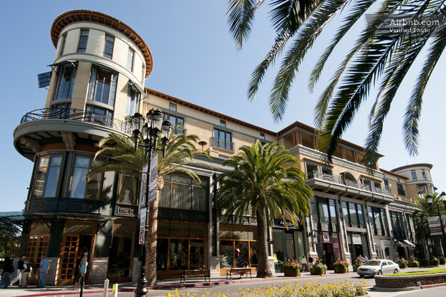 Entire Modern Santana Row Condo in San Jose