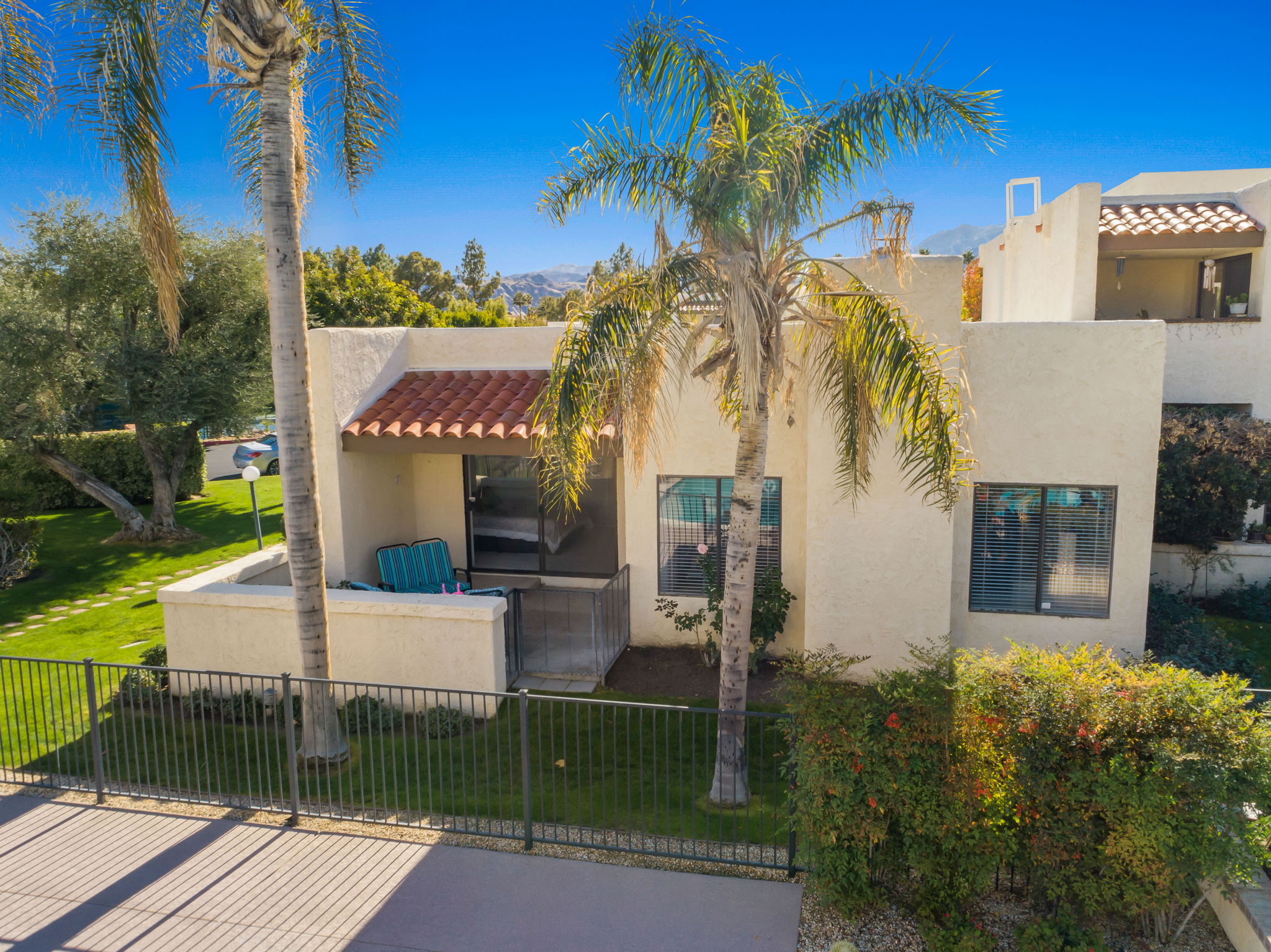 Poolside Serenity in Downtown Palm Springs Condominiums for Rent in
