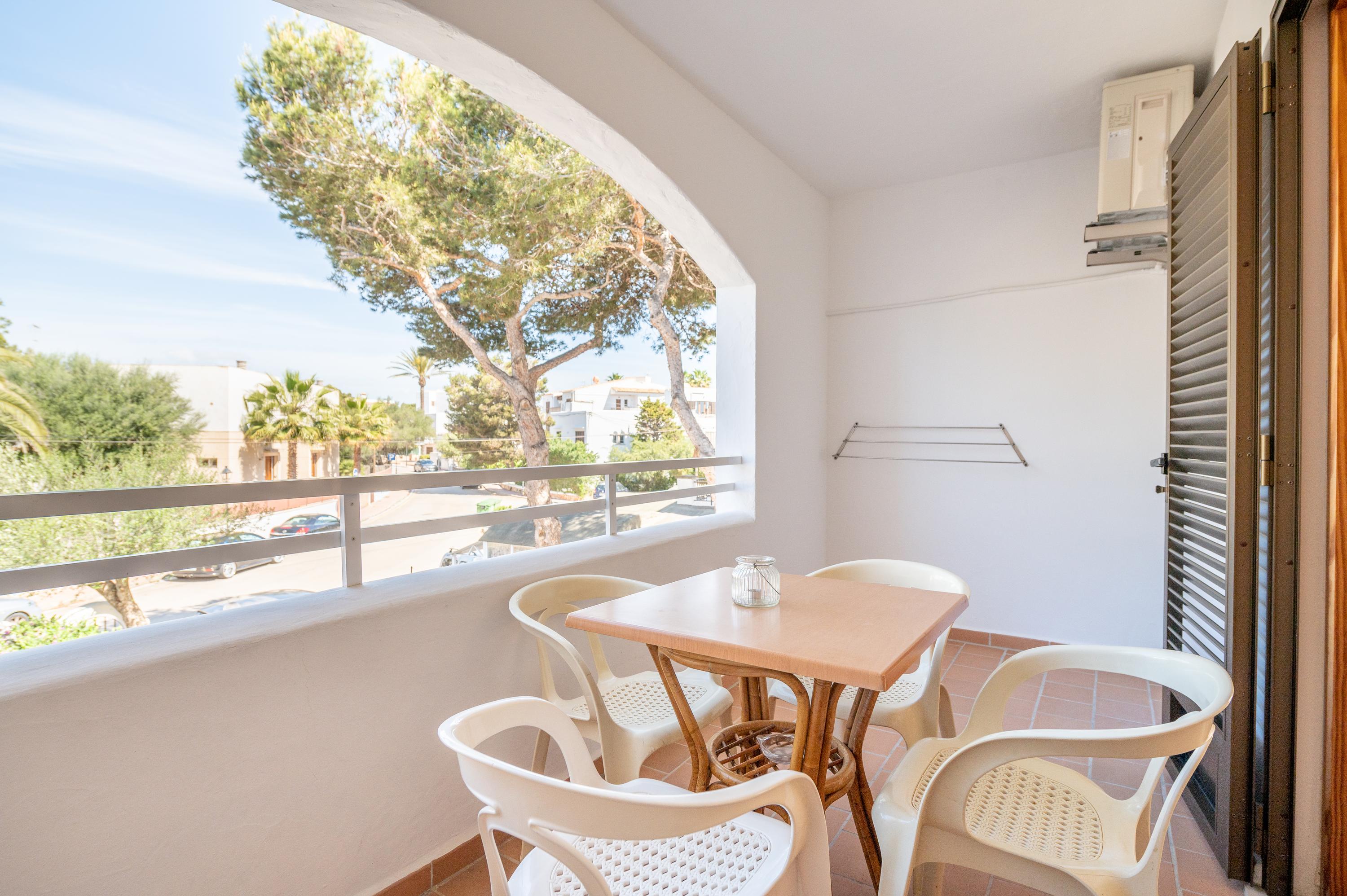 AirConditioned Apartment with Pool, WiFi, Balcony and Close to the