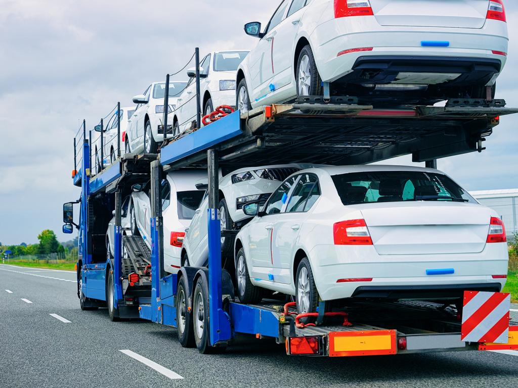 How to Transport Cars Interstate Tips for Car Haulers