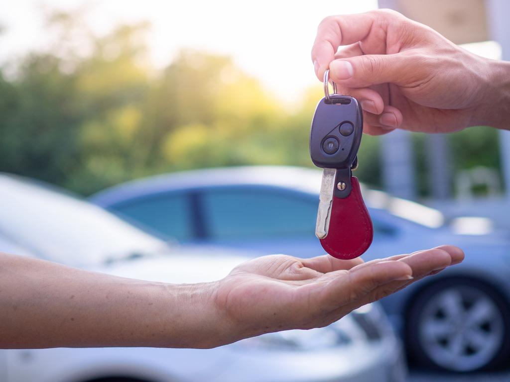 Cost Of Shipping A Car To or From Gardena, CA Rate Quotes