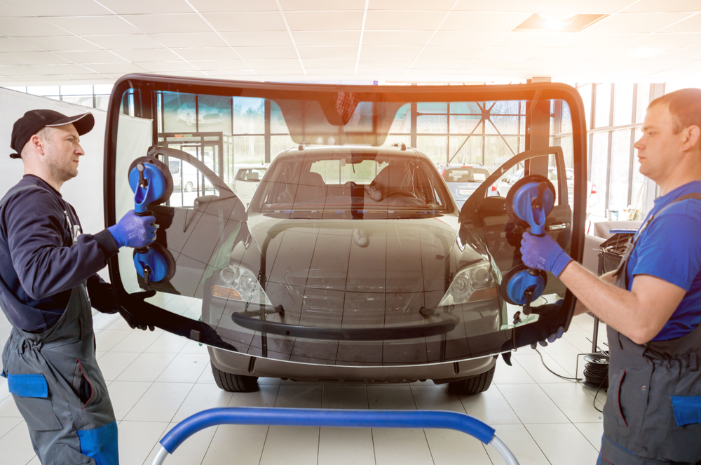 Windshield Repair and Replacement in Greater Springfield, MO