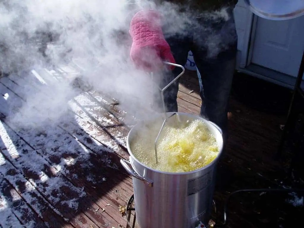 How To Deep Fry A Turkey Without Burning Down Your Garage
