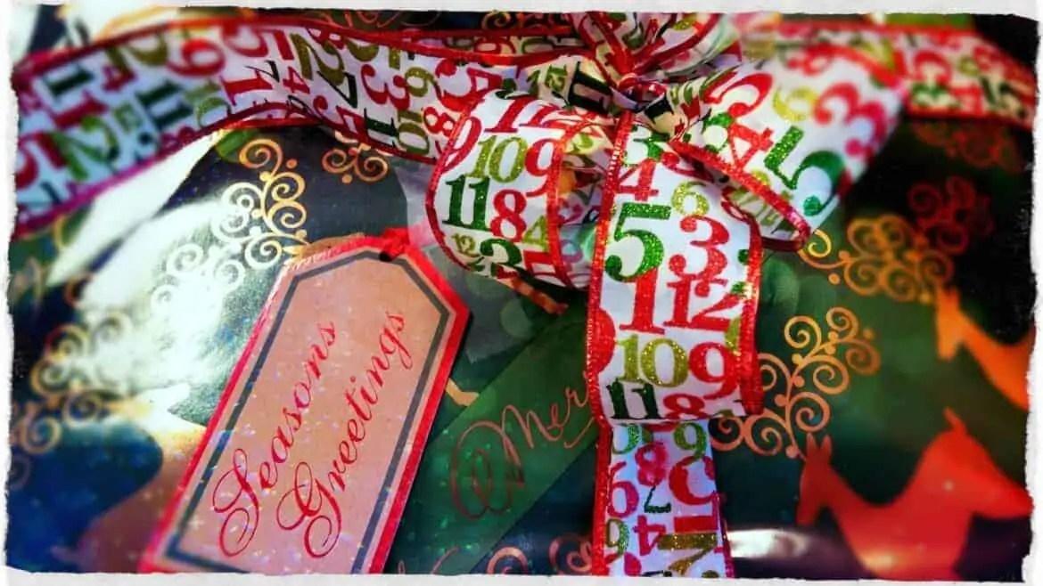 9 Best Holiday Movie Quotes