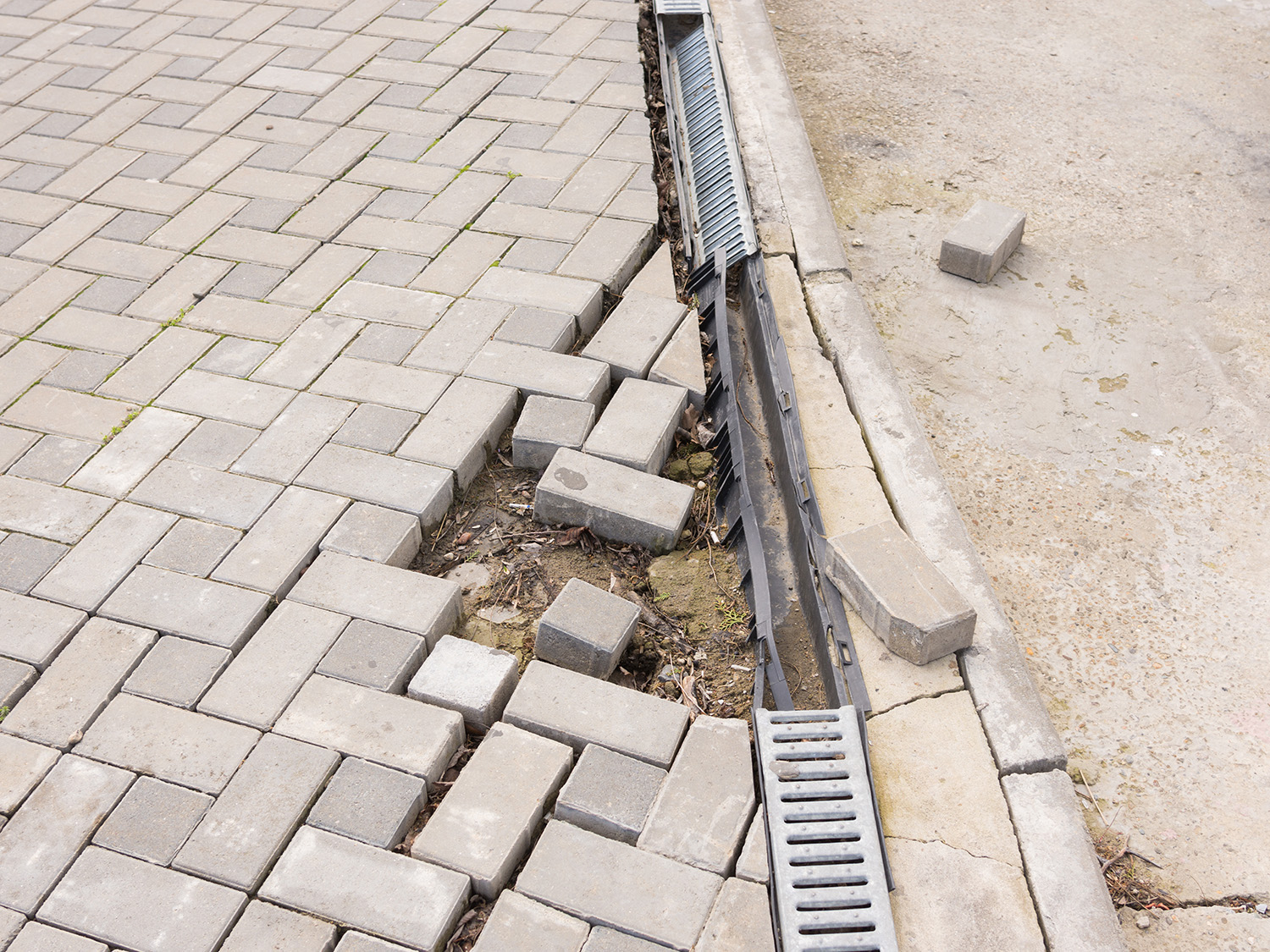 Drainage & Pitch Problems | AAA Asphalt LLC