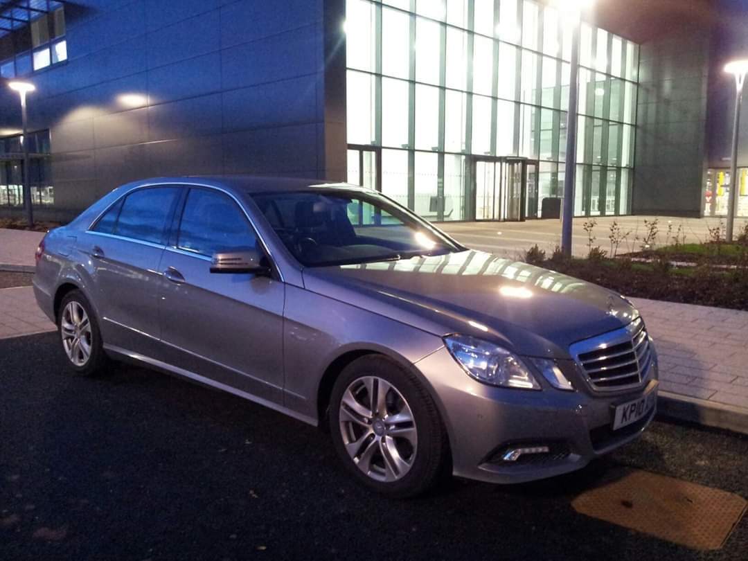 AAA Executive Limited Best Taxi Service in Leamington Spa