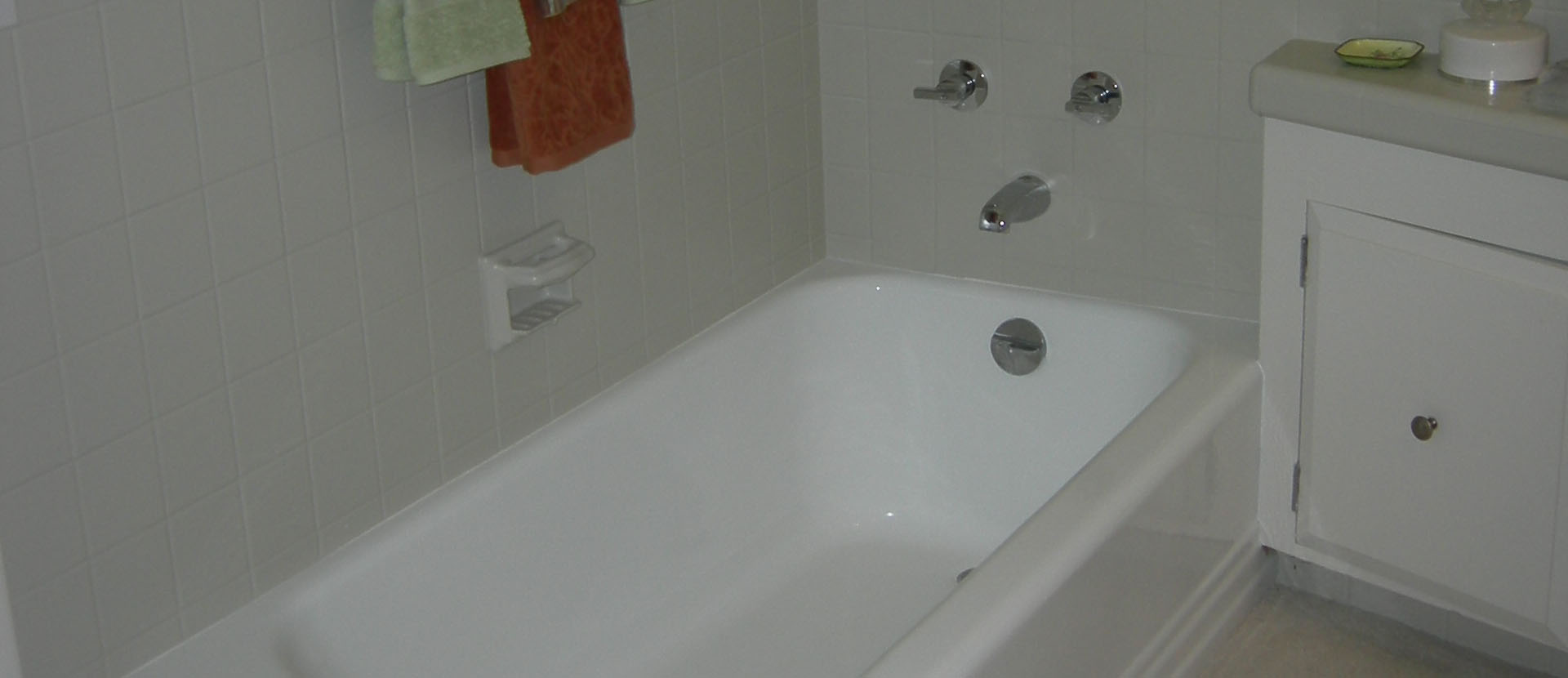 Our Flyers Omaha Electrostatic Painting, Bathtub Refinishing and