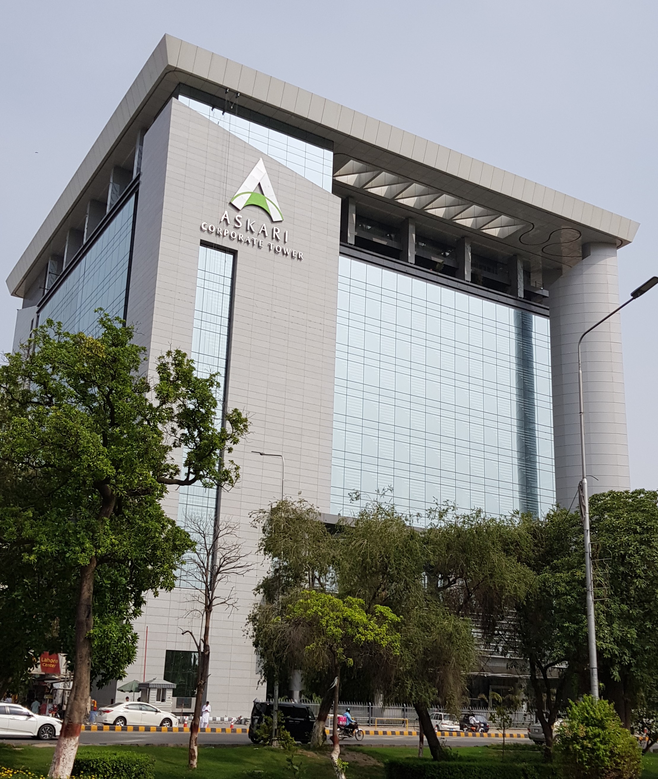 ASKARI TOWER, LAHORE AAA Partnership Pvt. Ltd.