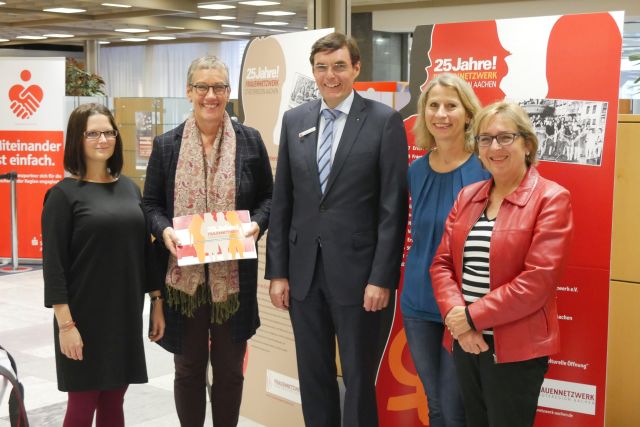 Ausstellung 25 Jahre Frauennetzwerk Aachen50plus De